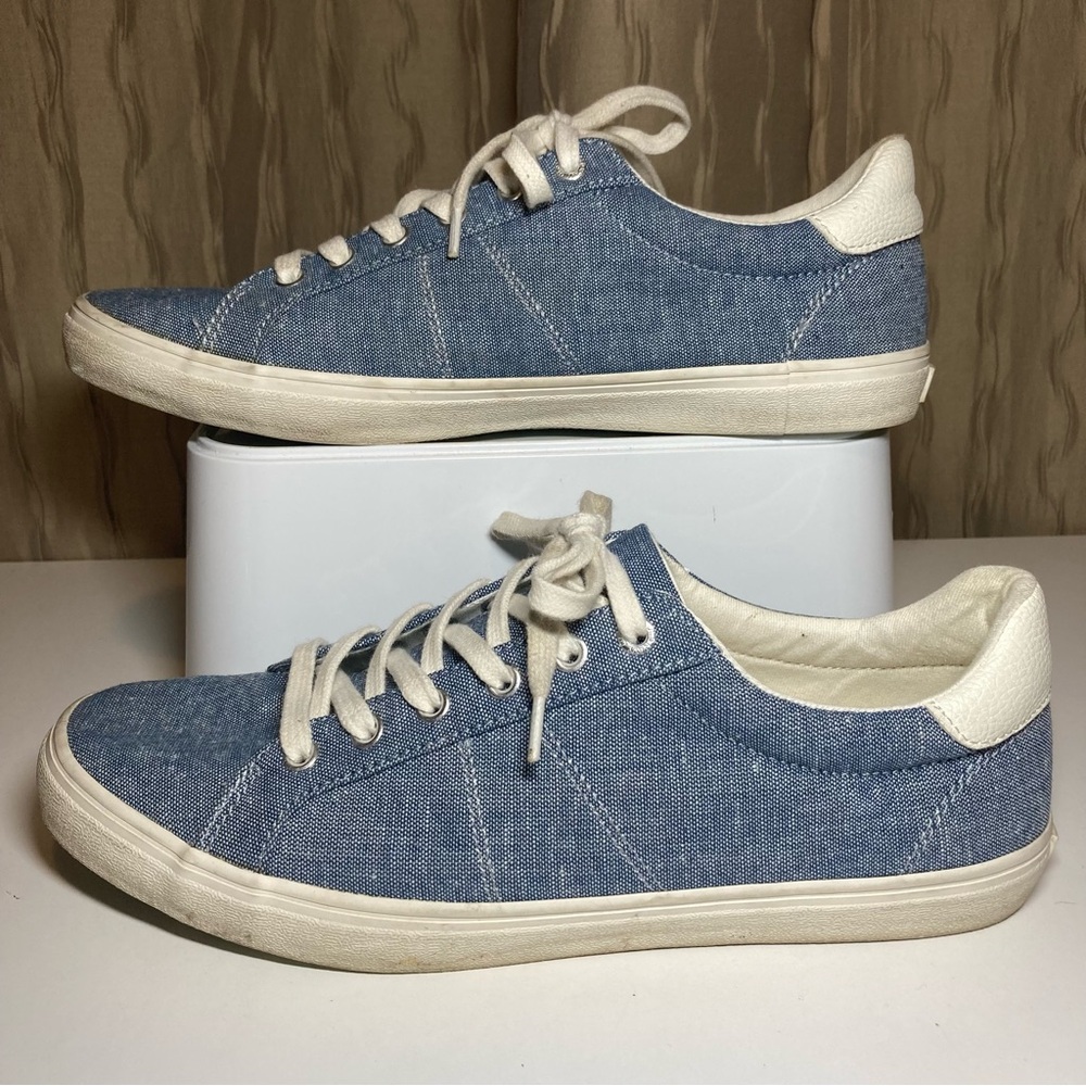 Old Navy Chambray Women’s 8 Canvas Denim Lace Up Casual Sneaker Low Flat Shoe